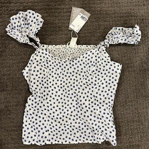 H&M Ruffle Sleeve Top